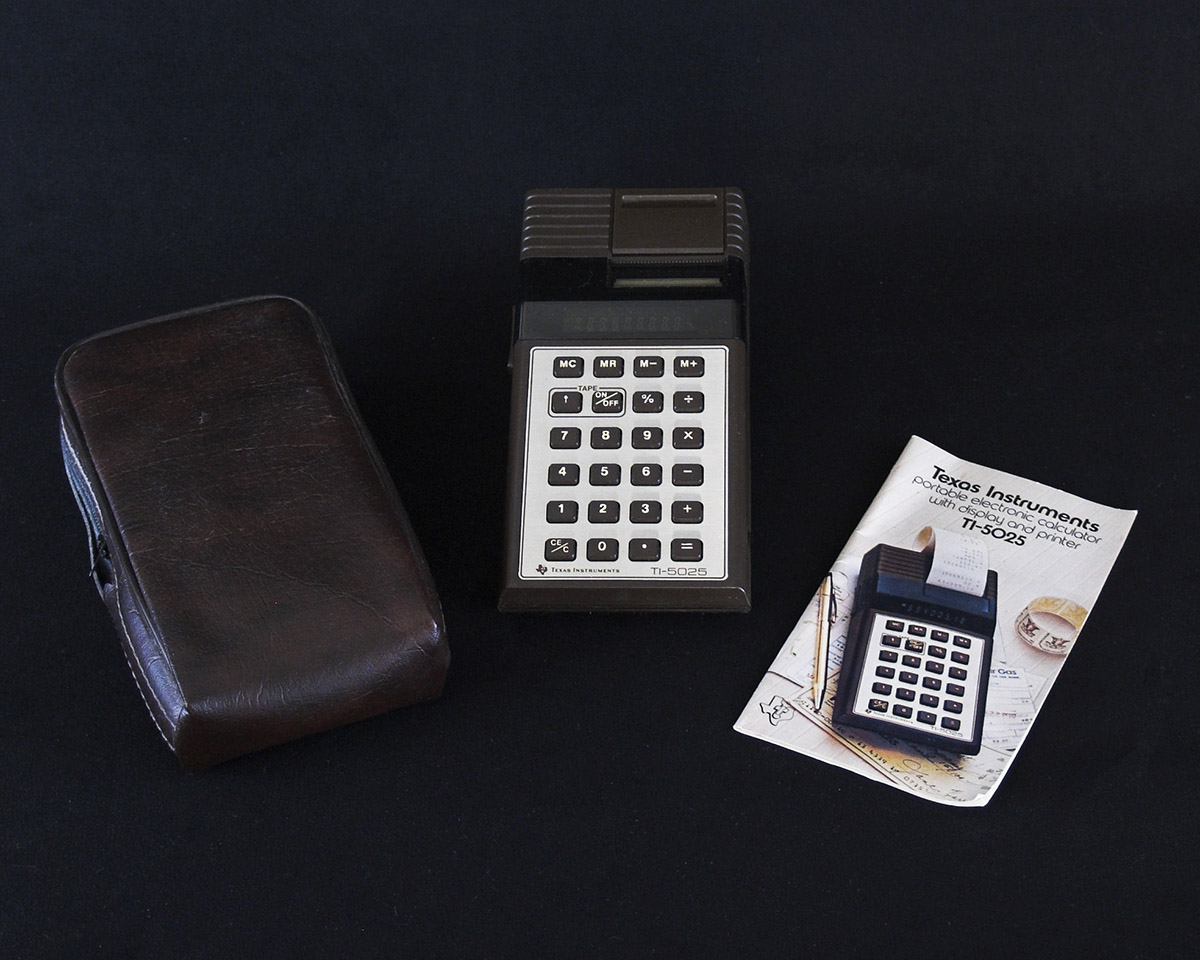 TI 5025 Calculator with case and manual