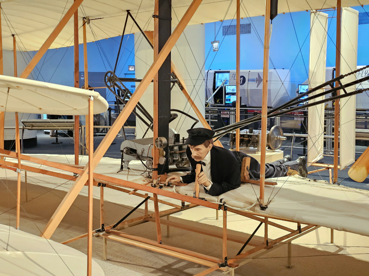 Griffin Museum of Science and Industry, Chicago